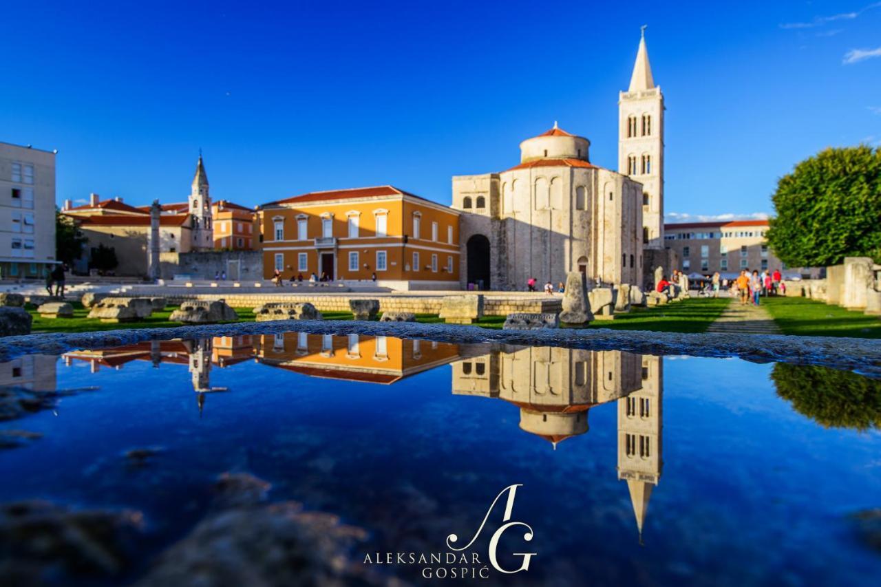 Lupino'S Gallery Apartment - Old Town Zadar Exterior photo