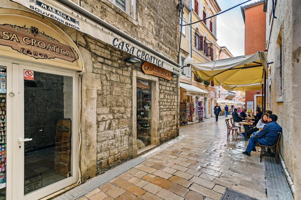 Lupino'S Gallery Apartment - Old Town Zadar Exterior photo