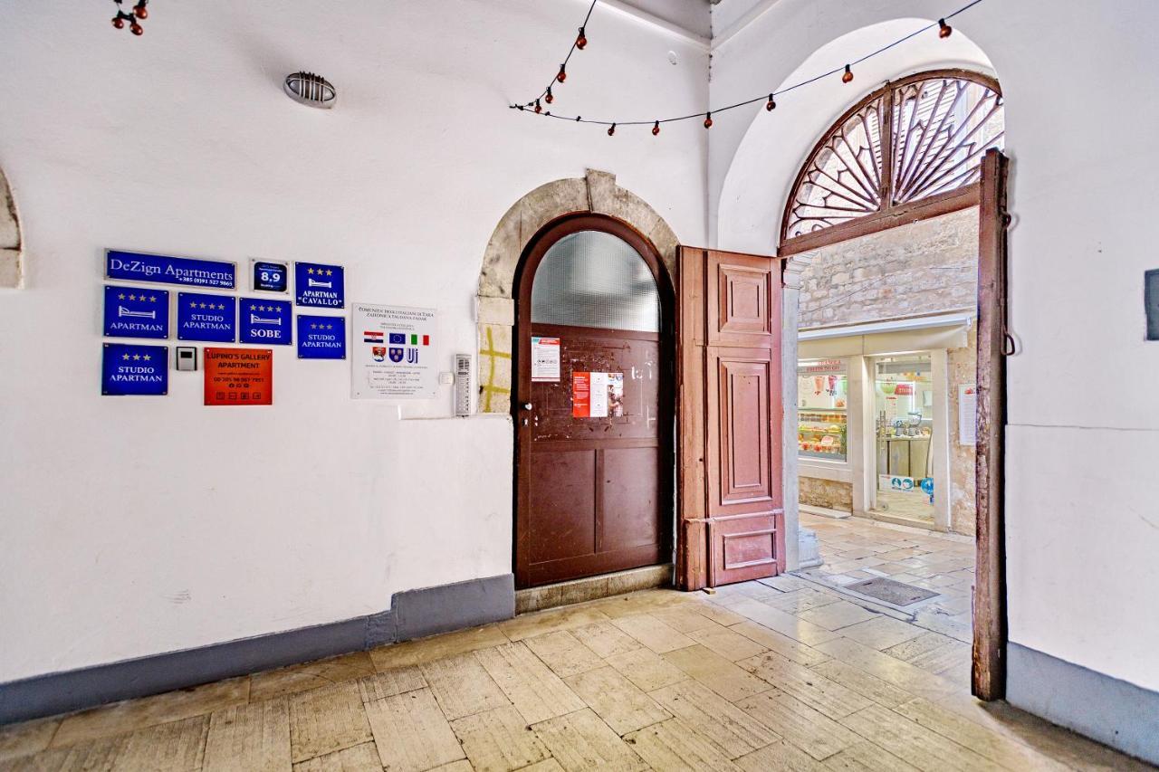 Lupino'S Gallery Apartment - Old Town Zadar Exterior photo